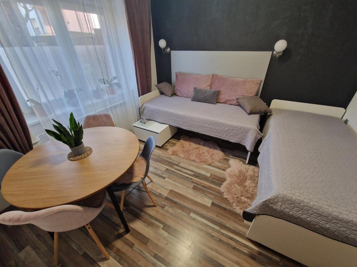 Friz&Fany Postojna City Center Экстерьер фото